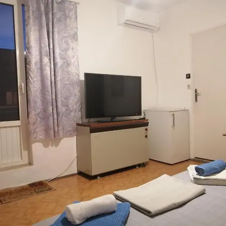 Guest house къща здравец - с осигурено паркомясто