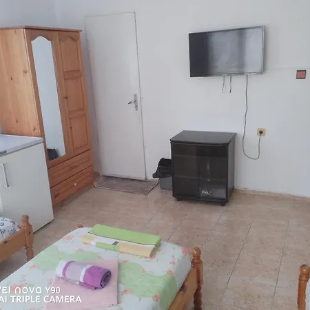 къща здравец - с осигурено паркомясто Guest house